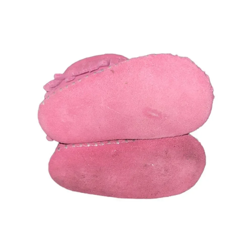 Minnetonka Fringe Moccasins Back Flap Bootie Hot Pink 1